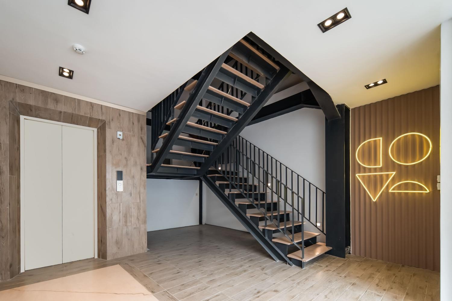 אפרטהוטל ג'קרטה Cove Art Living מראה חיצוני תמונה